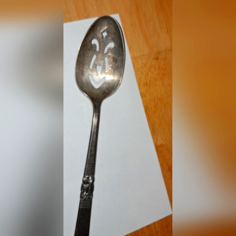 COMMUNITY slotted SILVER Serving SPOON